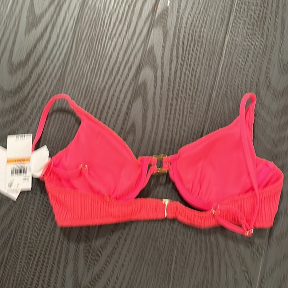 BECCA Swimsuit - New with tags 🌴🌴🏖🏖 - Picture 10 of 10